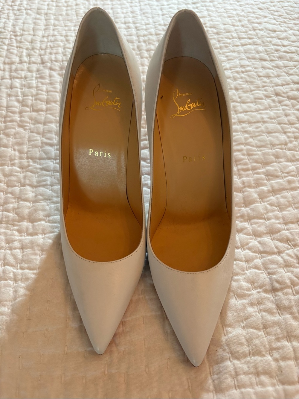 Christian Louboutin White Pointed-Toe Leather Pumps